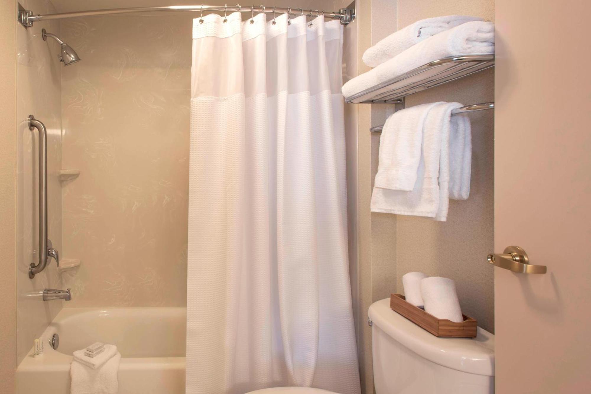 Springhill Suites By Marriott Charlotte Airport Eksteriør bilde