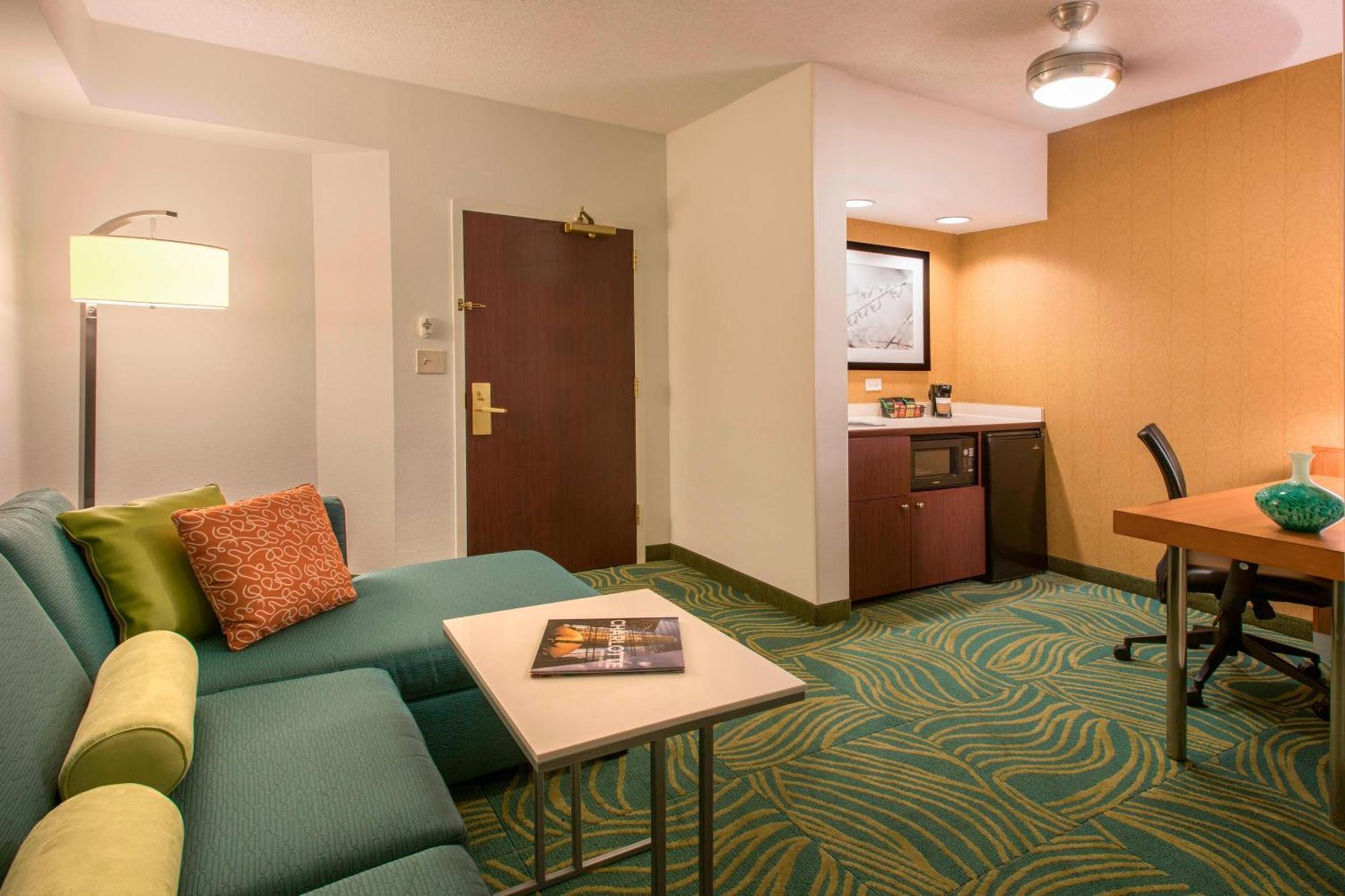 Springhill Suites By Marriott Charlotte Airport Eksteriør bilde
