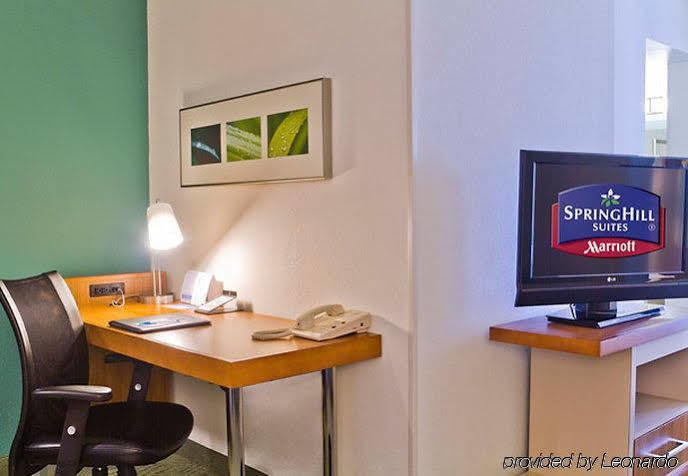 Springhill Suites By Marriott Charlotte Airport Eksteriør bilde